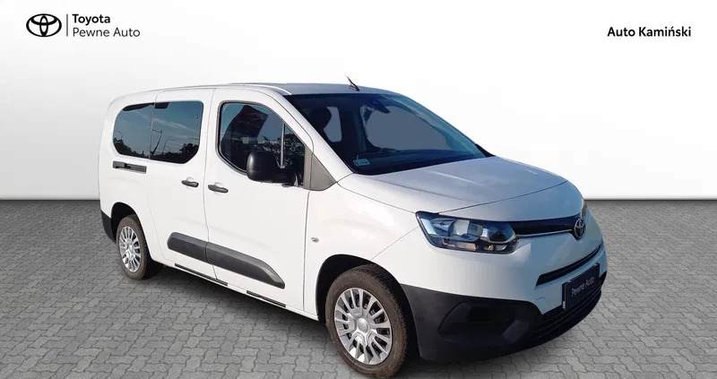 samochody osobowe Toyota Proace City Verso cena 78900 przebieg: 127450, rok produkcji 2021 z Luboń